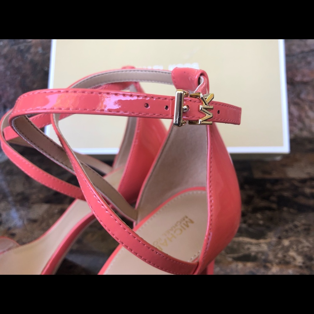 New Michael Michael Kors sandal - Picture 8 of 9